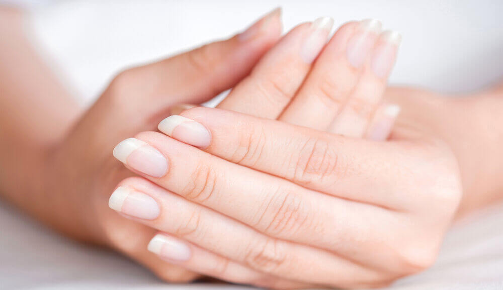 main_healthy_natural nails.jpg