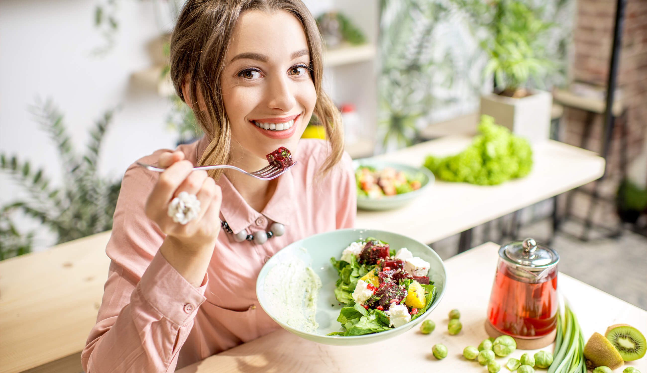 Woman eating a healthy salad